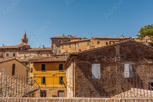 Obraz na płótnie Skyline of the medieval town of Corinaldo, Le Marche, Italy, near Senigallia on a hot and sunny Summer morning w salonie