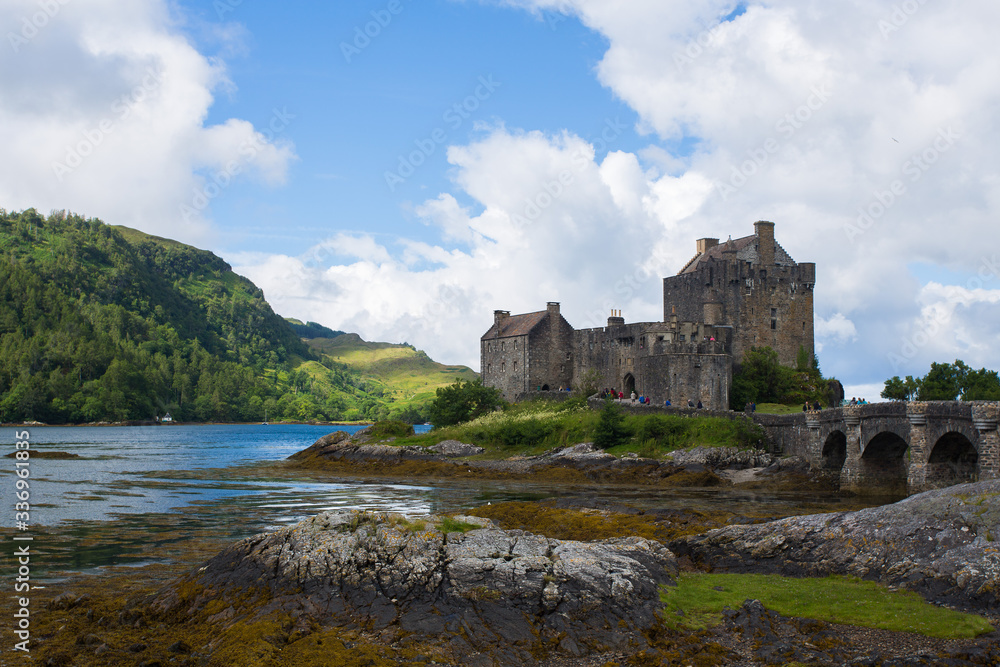 Eilean Donan Castle, Dornie, Loch Duich, Scottish Highlands
