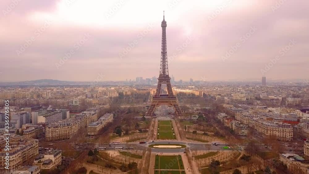 Flying toward Eiffel Tower above Champ de Mars. Flying toward Eiffel Tower above Champ de Mars.