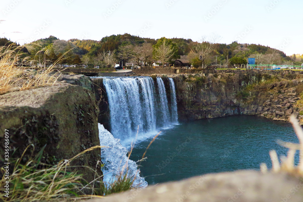 原尻の滝