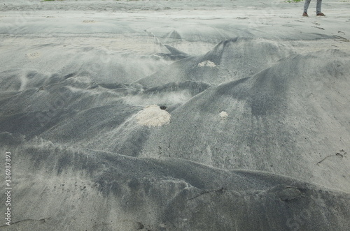 Pattern accidentally made by iron sand