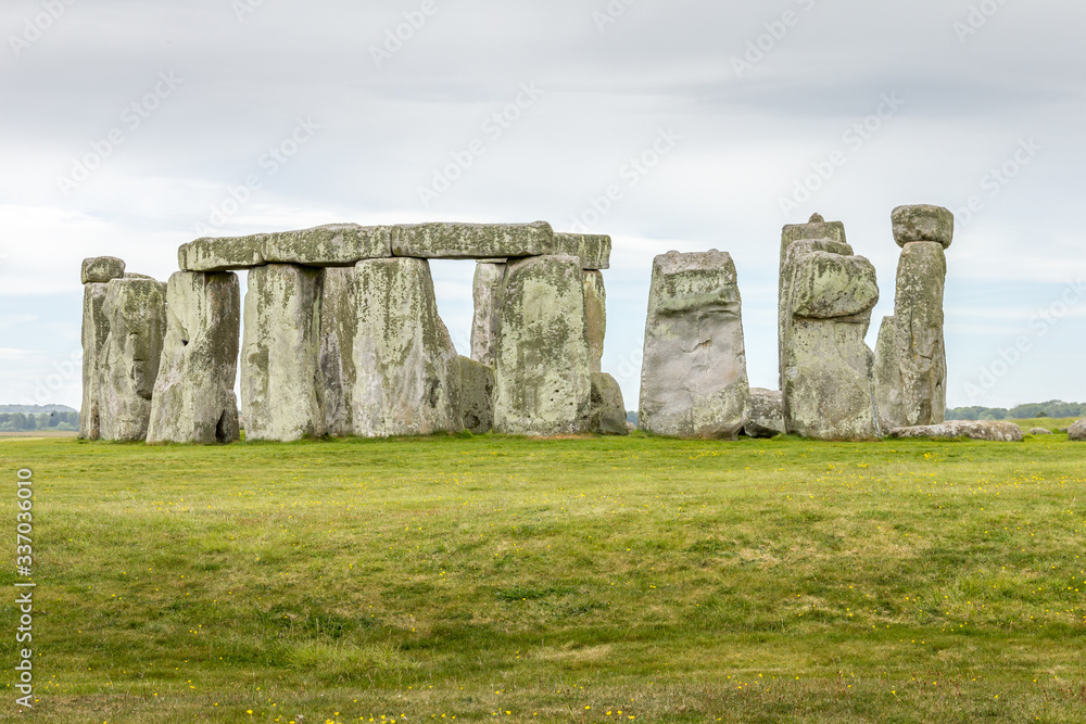 Fototapeta premium The mysterious Stonehenge