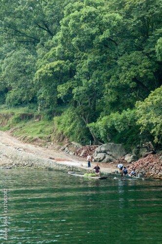 river tour, china