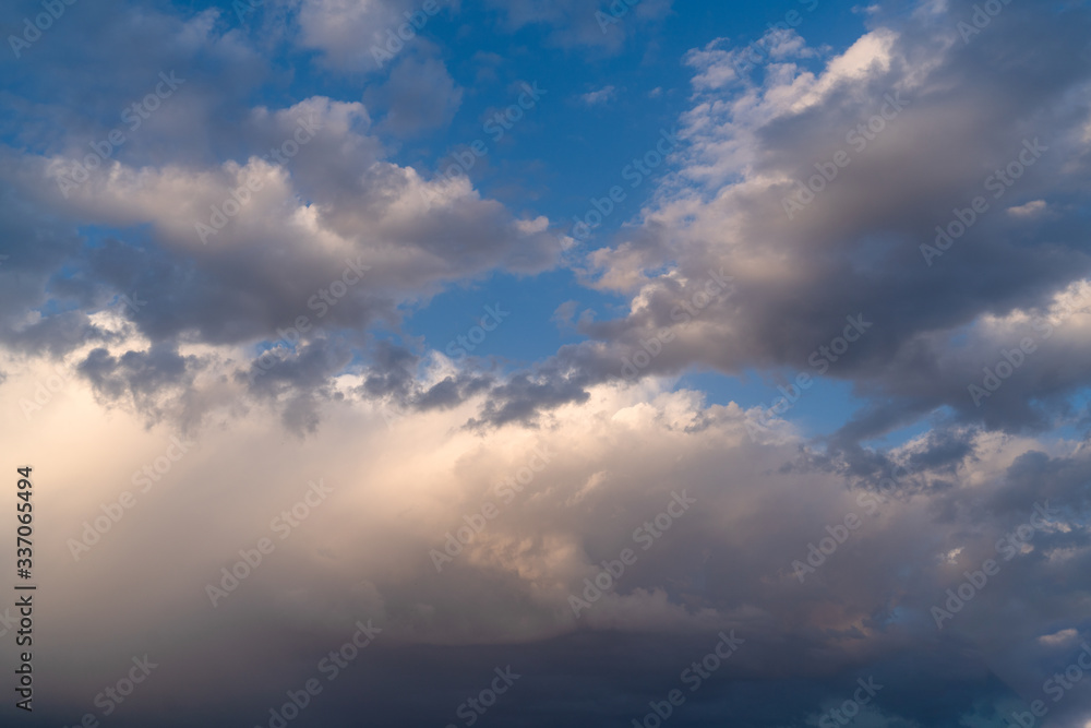 Similar soul, fluffy white clouds in blue sky Background..