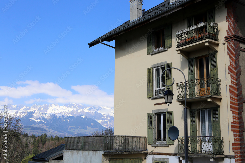 Façade d'une habitation. Arravis. Alpes françaises. Saint-Gervais-les-Bains. Haute-Savoie. France.