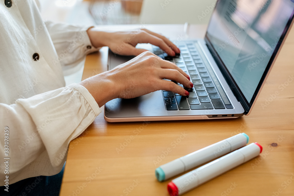 Freelance entrepreneur woman Freelance entrepreneur woman