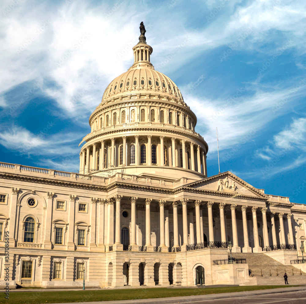 Obraz premium Kapitol w Waszyngtonie w USA