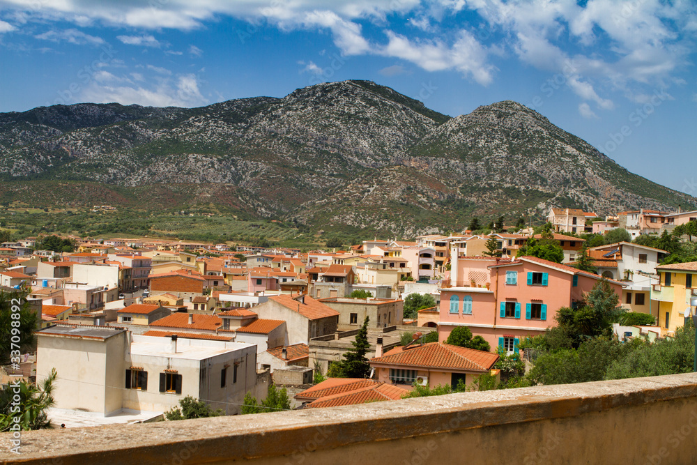 Stadtlandschaft Orosei, Provinz Nuoro auf Sardinien
