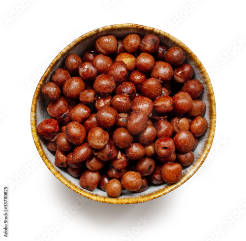 bowl of boiled gray peas