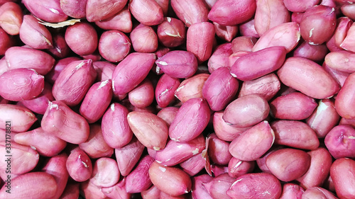 Red peanuts