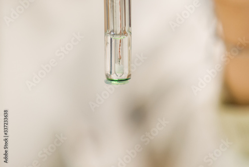 misurazione pH dischetto gel rigido © serena