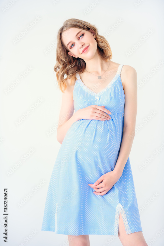 fashion for pregnant ladies