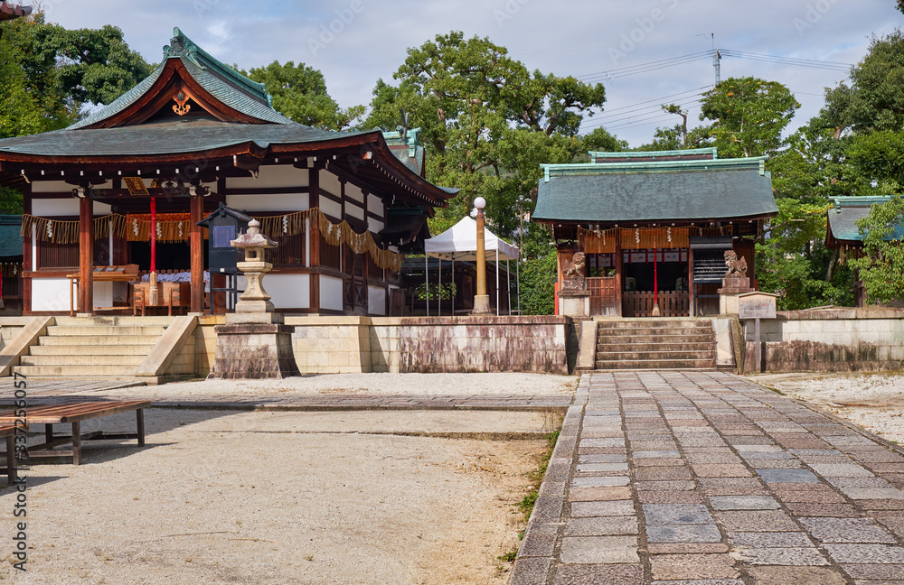 Naklejka premium Shikichi-jinja Shrine (Wara-tenjin). Kyoto. Japan
