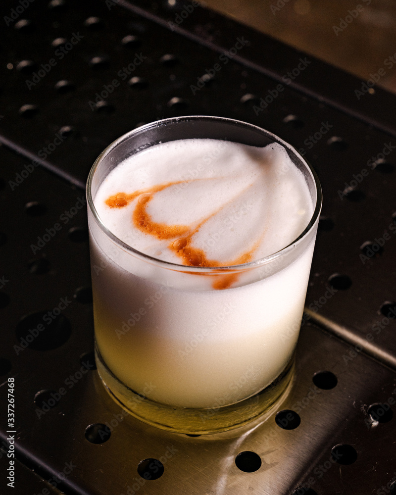 egg white cocktail craft whiskey sour egg white cocktail craft whiskey sour