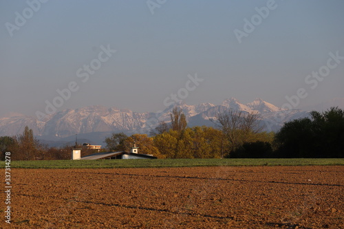 Vue sur les montagnes Suisses