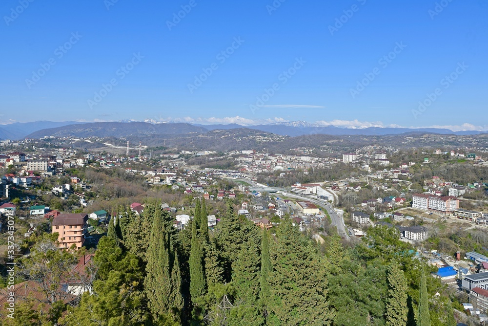 Obraz premium top view of the panorama of the southern mountain city