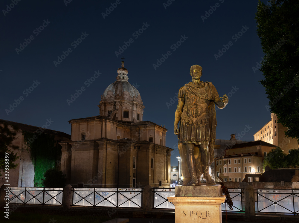 Bronze replica statue of Gaius Julius Caesar, Imperial Forum, Rione Monti, Rome. Roman dictator, politician, military general, and historian. The first of the twelve Caesars.