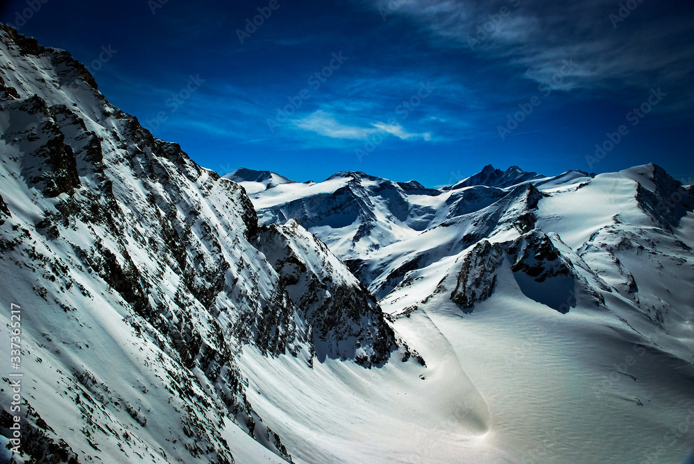 Krajobraz alpejski, widok z Kitzsteinhorn  - obrazy, fototapety, plakaty 
