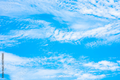 blue sky background © ธันยกร ไกรสร