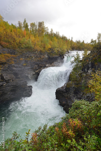 Gaustafallet Wasserfall in Schweden auf dem Vildmarksvägen