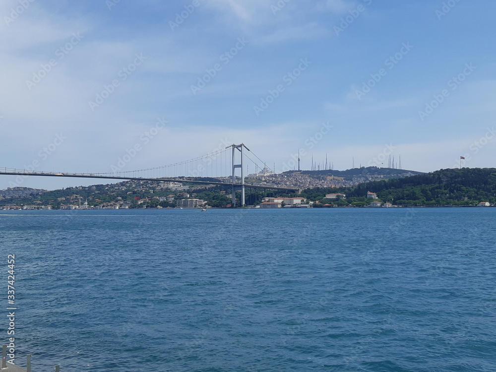 Sea & Bridge