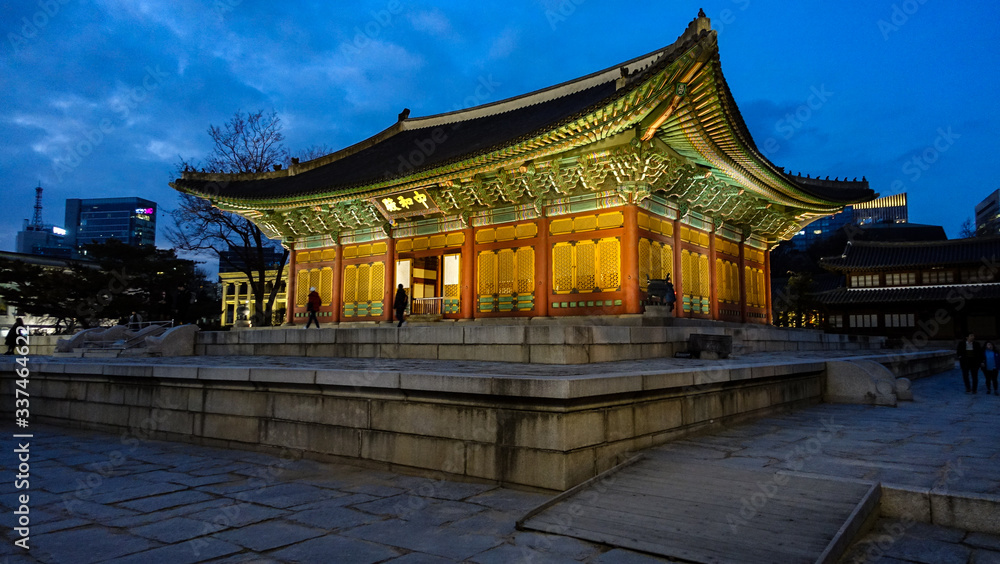 tempel seoul korea nachts