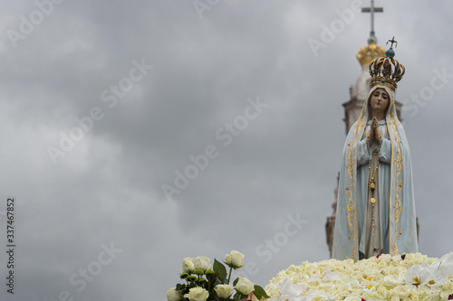 Our Lady of Fatima catholic virgin Mary statue