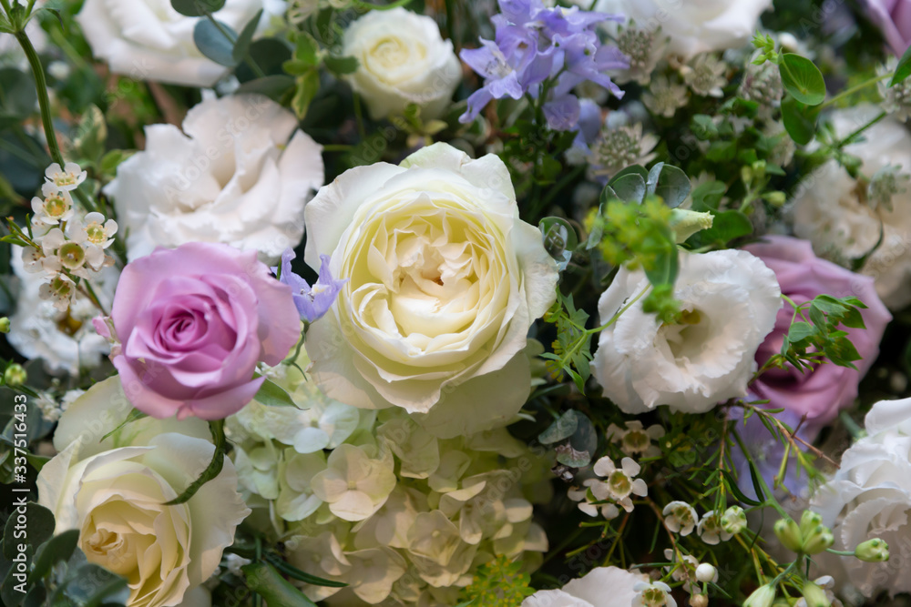 wedding bouquet of roses