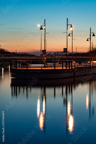 Port Credit Long Exposure