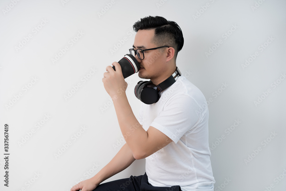 Home office scene of young Asian men Home office scene of young Asian men