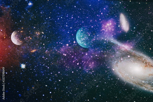 Fototapeta Naklejka Na Ścianę i Meble -  Planets, stars and galaxies in outer space showing the beauty of space exploration. Beautiful nebula, stars and galaxies. Elements of this image furnished by NASA.