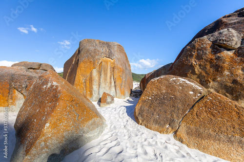 Tablou pe pânză Huge orange boulders on the famous Squeaky Beach in Wilsons Prom, Australia