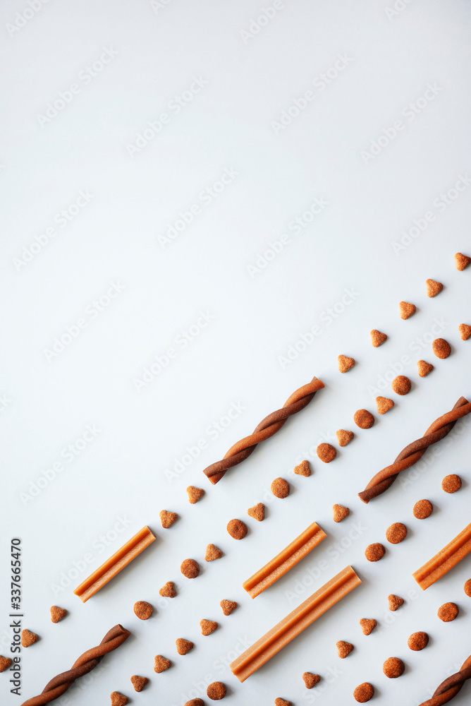 Pattern with pet food on a blue background.