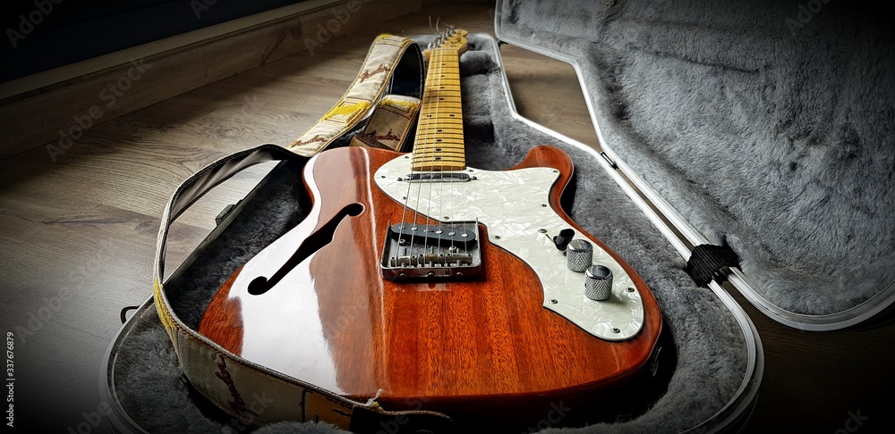 Navia, Principado de Asturias/Spain: April 11 2020: 1985 Fender Telecaster  Thinline MIJ Japan 100% Original Vintage Electric Guitar Stock Photo |  Adobe Stock