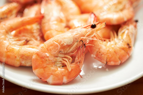 fresh shrimp on a plate