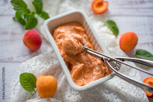 sorbetto all'albicocca