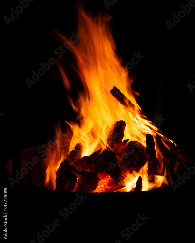 Feuer in einer Feuerschale