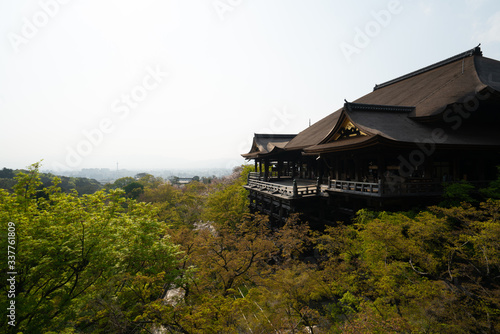 Wallpaper Mural Kiyomizudera, Kyoto during the coronavirus crisis. Torontodigital.ca