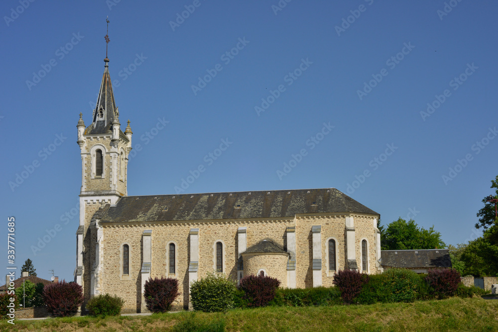 Église de l'Exaltation-de-la-Sainte-Croix à Gorre (87310), département de la Haute-Vienne en région Nouvelle-Aquitaine, France