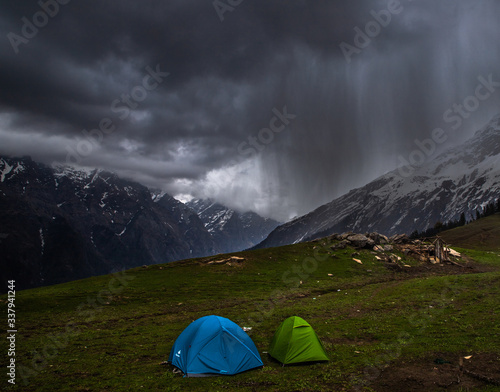 camping in the himalyan mountains