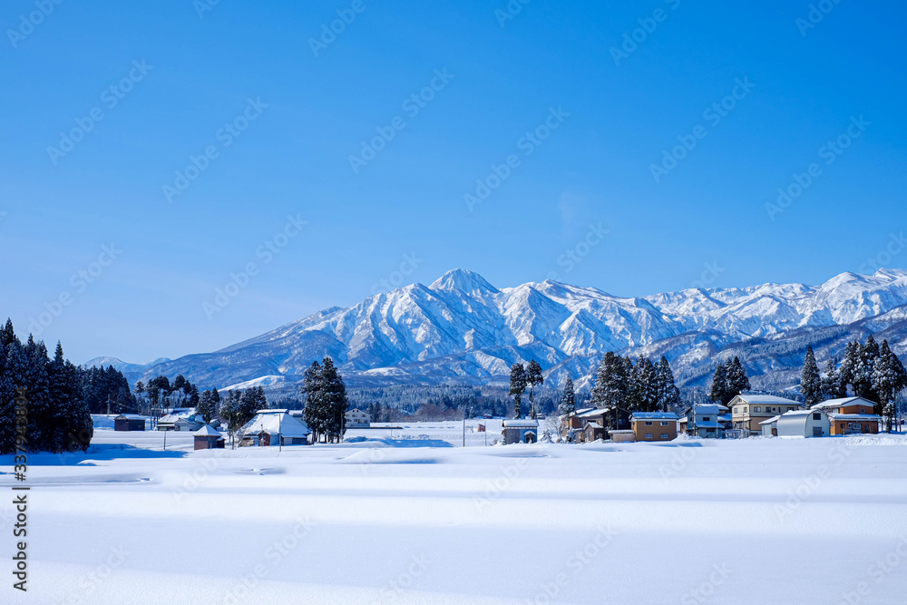 冬の妙高山