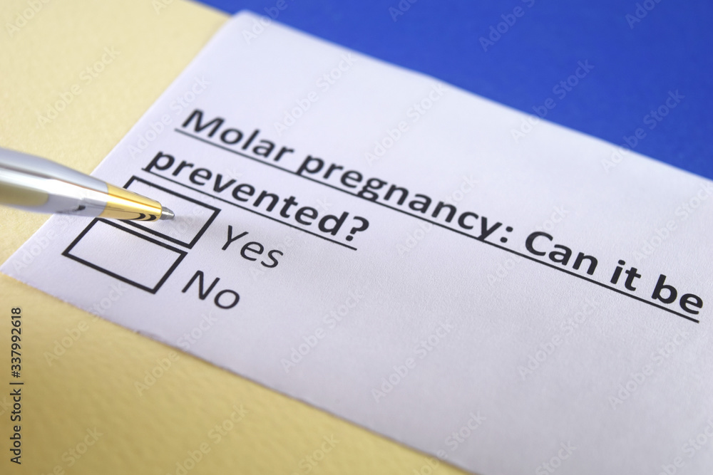 One person is answering question about molar pregnancy. One person is answering question about molar pregnancy.