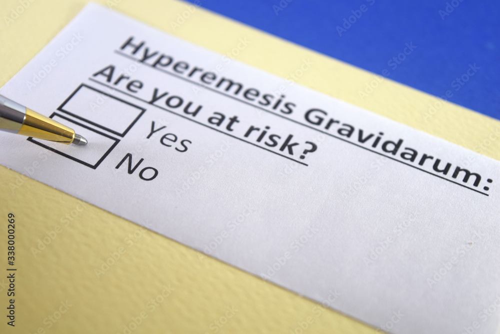 One person is answering question about hyperemesis gravidarum. One person is answering question about hyperemesis gravidarum.