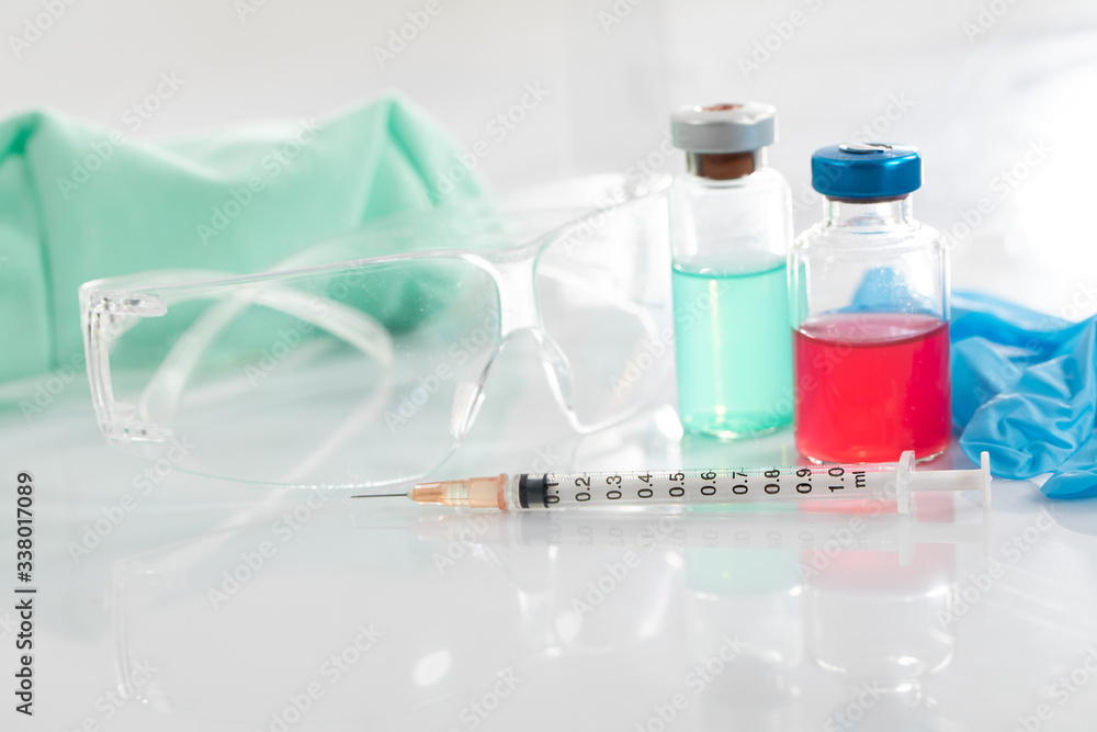 Transparent safety glasses are a must in every medical laboratory. Transparent safety glasses are a must in every medical laboratory.