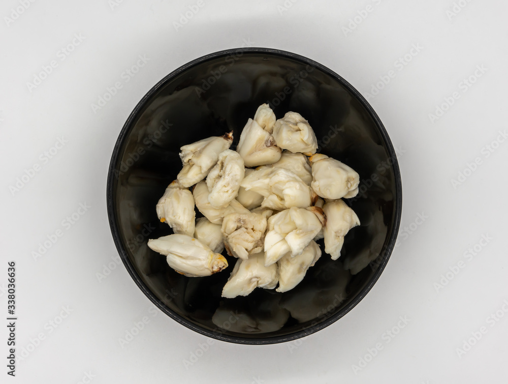 Φωτογραφία Closed up premium jumbo lump of fresh blue crab meat in small black ceramic bowl