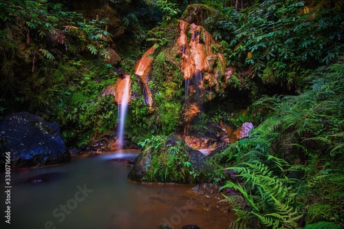  Caldeira Velha auf Sao Miguel, Azoren photo