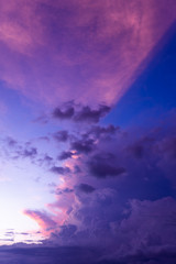 Acrylglasbilder Pflaumen Blauer Sonnenuntergang auf Bali  © Underwater girls