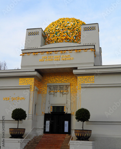 Foto View of the Secession Building (Wiener Secessionsgebäude) in Vienna, Austria