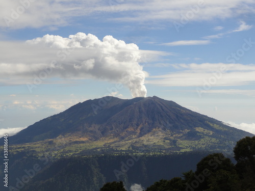 Erupción del volcán Turrialba en Costa Rica