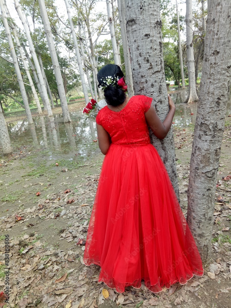 Fototapeta premium woman in red dress